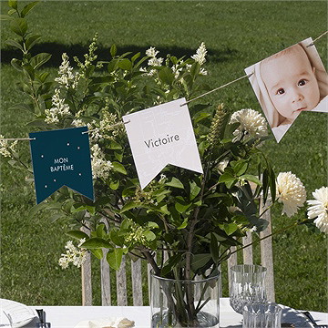 Guirlande baptême mon passeport bapteme - Mise en situation
