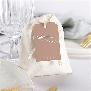 Pochon mariage  engagés - Mise en situation