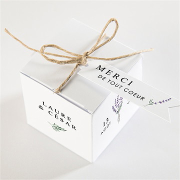 Boîte de dragées mariage lavande cube - Dessus de la boîte