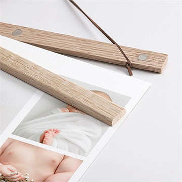 Affiche naissance le photomaton - Détail des supports en bois