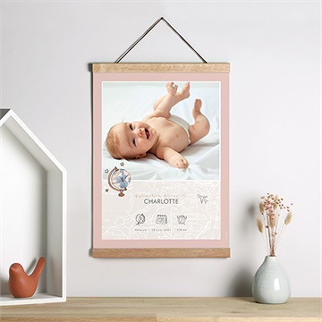 Affiche naissance passeport fille - Mise en situation