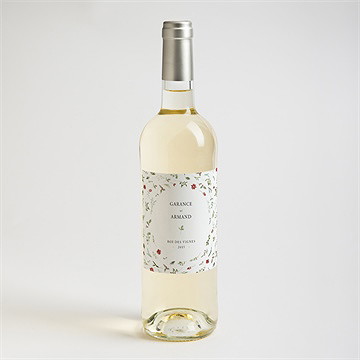 Etiquette de bouteille mariage ronde fleurie - Mise en situation