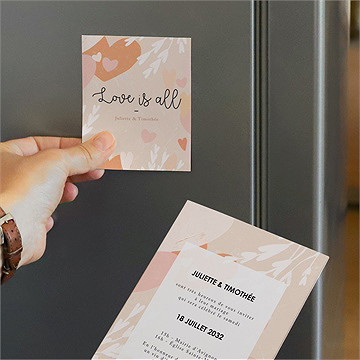 Faire-part mariage love is all - Mise en situation