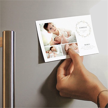 Remerciement naissance multiphoto fleuri - Mise en situation