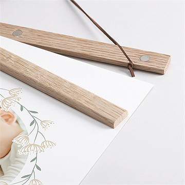 Affiche naissance multiphoto fleuri - Détail des supports en bois