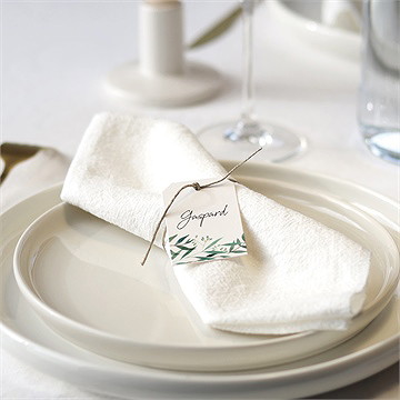 Marque-place baptême jolie annonce étiquette - Mise en situation