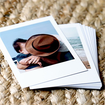 Tirage photo polaroid magnet - 14 tirages - Mise en situation