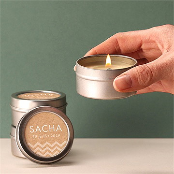 Bougie baptême farandole de kraft argent - Mise en situation