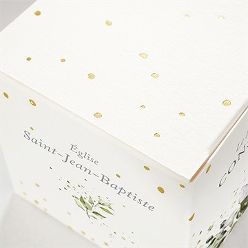Boîte de dragées baptême en lumière dorure - Détail de la boîte