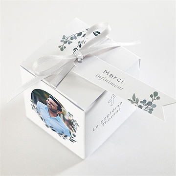 Boîte de dragées baptême adulte eucalyptus - Dessus de la boîte