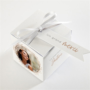 Boîte de dragées baptême fille adulte - Dessus de la boîte