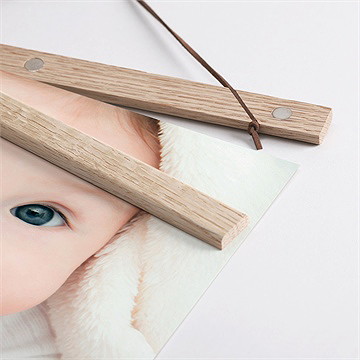 Affiche naissance jolis pictos - Détail des supports en bois