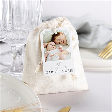 Pochon baptême frère et soeur - Mise en situation