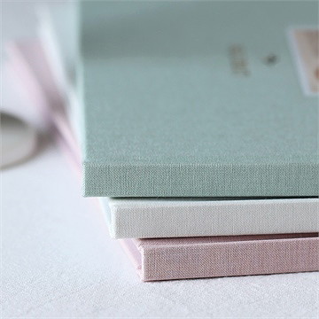 Livre d’or instant suspendu - Mise en situation