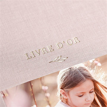 Livre d’or joie dans nos coeurs - Mise en situation