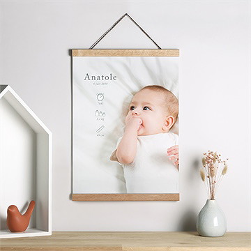 Affiche naissance adorables pictos - Mise en situation