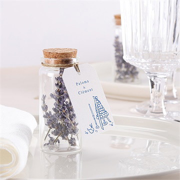 Mignonette mariage dolce vita étiquette - Mise en situation