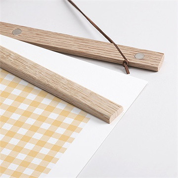 Affiche naissance vichy fruité - Détail des supports en bois