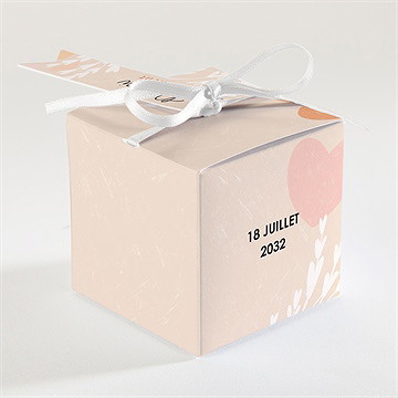 Boîte de dragées mariage love is all - Dos de la boîte