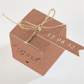 Boîte de dragées mariage jour j kraft - Dessus de la boîte
