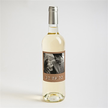 Etiquette de bouteille mariage jour j kraft - Mise en situation