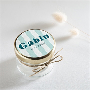 Sticker naissance rayures marines - Mise en situation