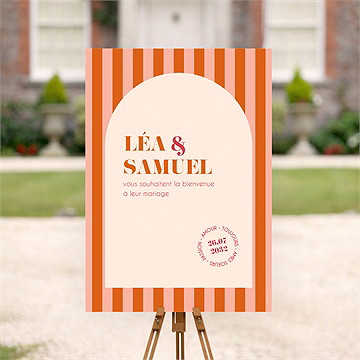 Panneau bienvenue orange et fuchsia - Mise en situation