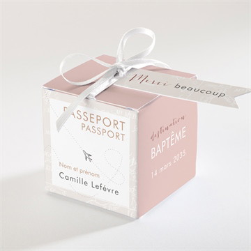 Boîte de dragées baptême joli passeport bapteme