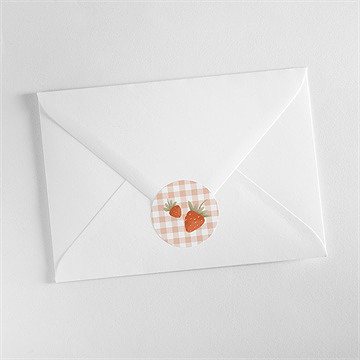 Sticker naissance vichy et fraises - Mise en situation