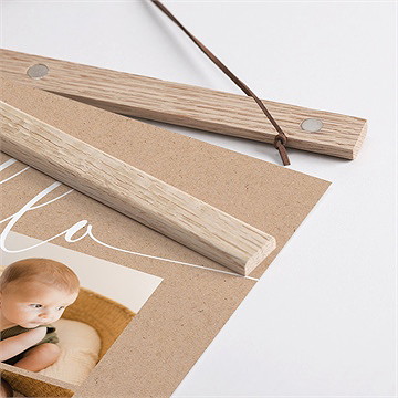 Affiche naissance kraft photos - Détail des supports en bois