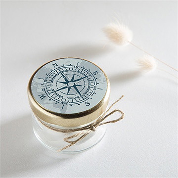 Sticker mariage passeport marin - Mise en situation