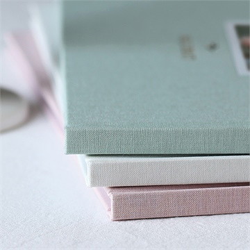 Livre d’or hommage décès - Mise en situation