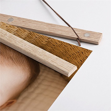 Affiche naissance photo petit coeur - Détail des supports en bois