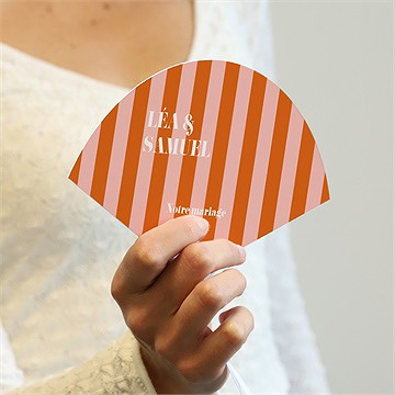 Eventail mariage orange et fuchsia - Mise en situation