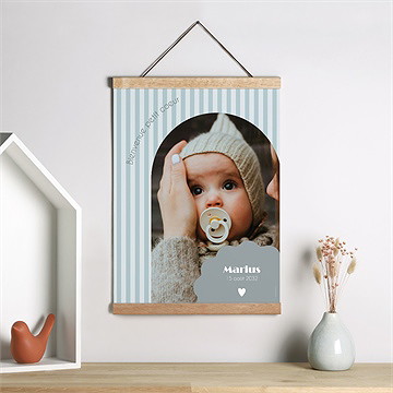 Affiche naissance haut en rayures - Mise en situation