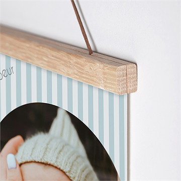 Affiche naissance haut en rayures - Détail de l'affiche