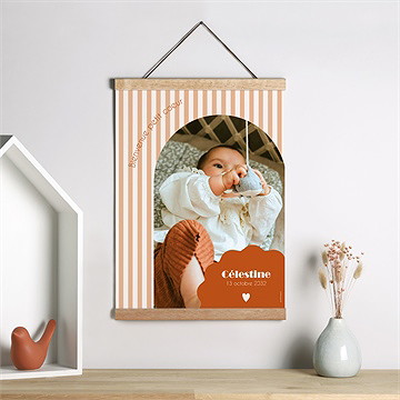 Affiche naissance rayures terracotta - Mise en situation