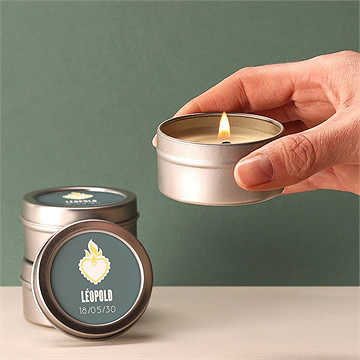 Bougie baptême coeur sacré argent - Bougie allumée