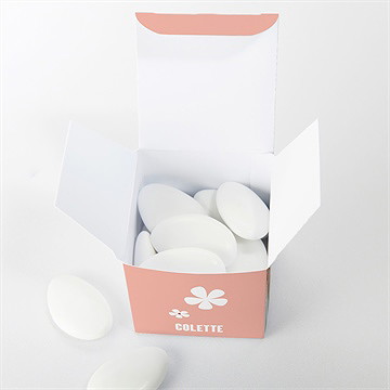 Boîte de dragées baptême charité - Intérieur de la boîte