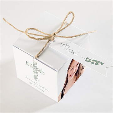 Boîte de dragées confirmation croix liberty - Dessus de la boîte