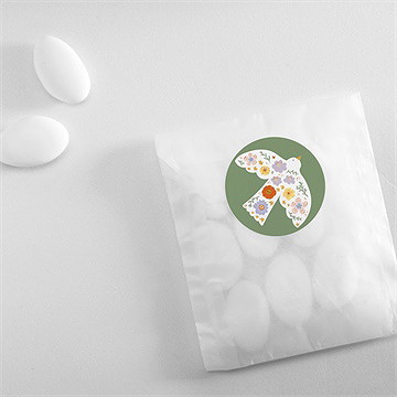 Sticker baptême colombe fleurie - Mise en situation