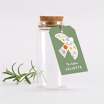 Mignonette baptême colombe fleurie - Mise en situation