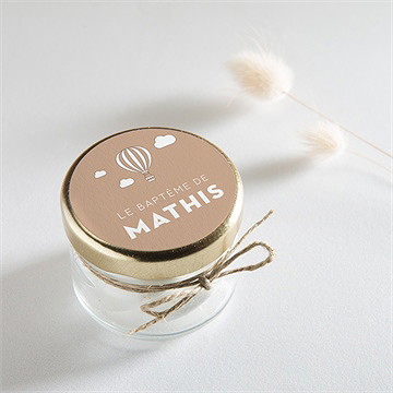 Sticker baptême moment chaleureux - Mise en situation