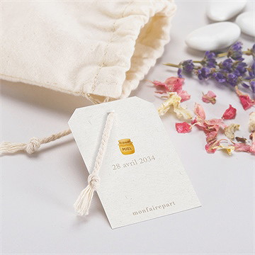 Pochon baptême ours mondoudou - Mise en situation