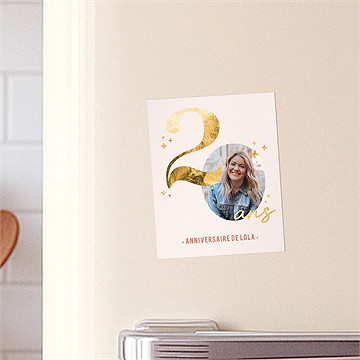 Invitation anniversaire paillette couleur 20 ans - Mise en situation