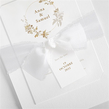Faire-part mariage délicatesse végétale superposé - Détail du faire-part