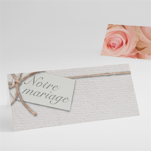 Marque-place mariage Jeu de fleurs et textures réf.N440392