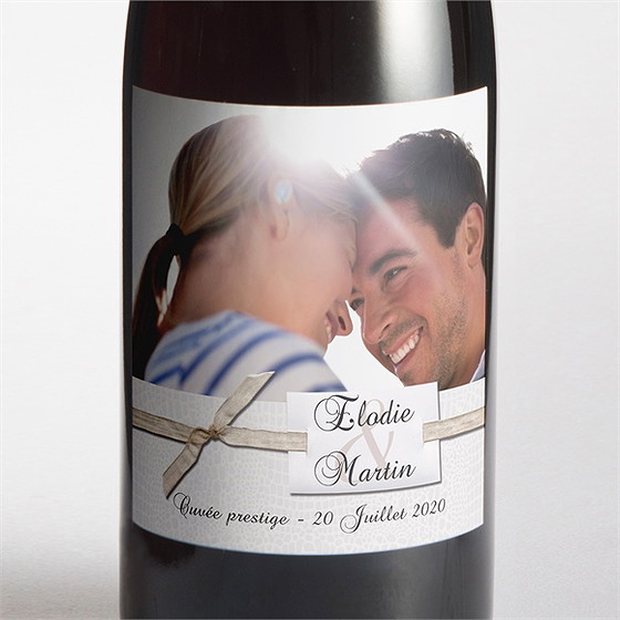 Etiquette de bouteille mariage trompe l'oeil