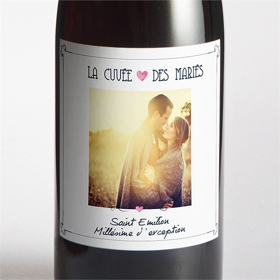 Etiquette de bouteille mariage symboles