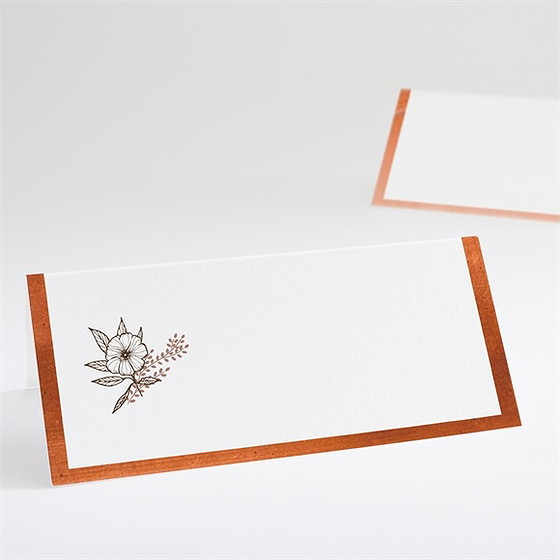 Marque-place mariage fleurs cuivrées